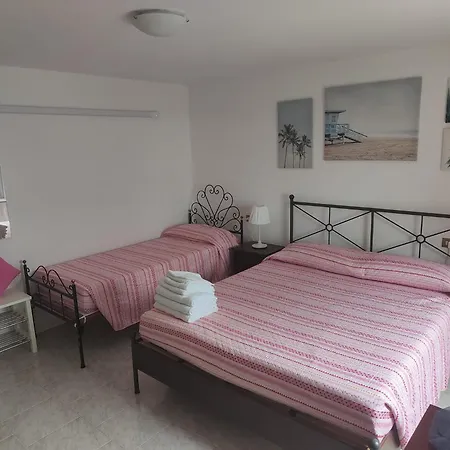 La Casa Di Maura Апартаменты Римини